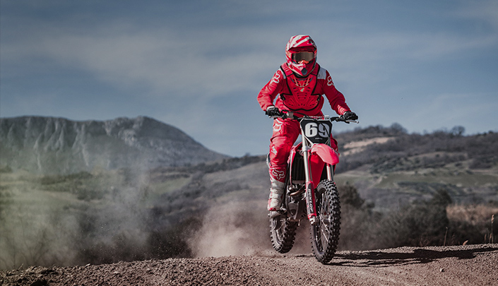 High-speed electric motorcycle